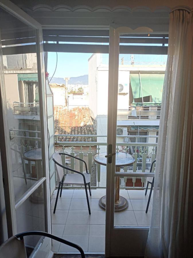 Historic Center Apartment At Thisseio Афины Экстерьер фото
